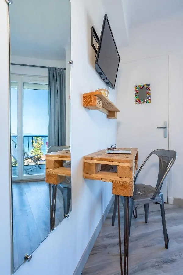 Hôtel Almanarre Plage - Hôtel Eco-Responsable Hyères Hotel