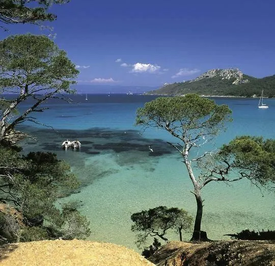 Hotel Almanarre Plage - Hotel Eco-Responsable Face A La Mer Hyères