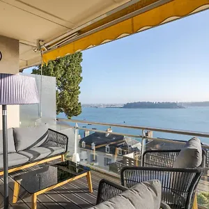 Appartement De Bon Matin - Au Dessus De L'hôtel Castelbrac